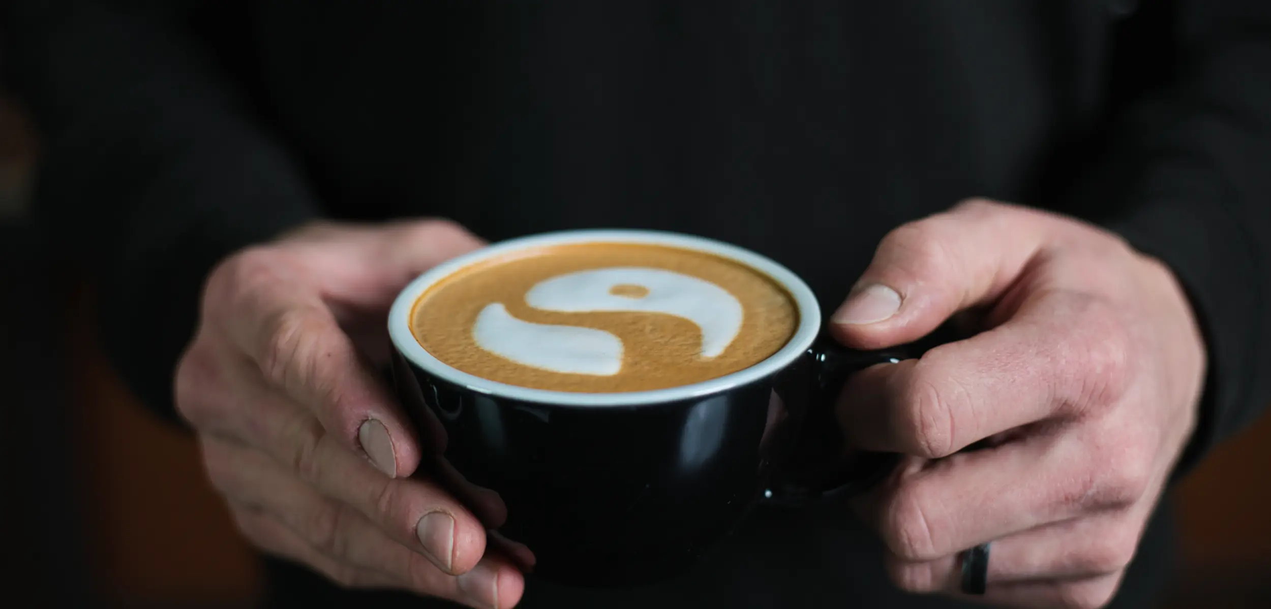 Priset på kaffe historiskt högt – vad betyder det?